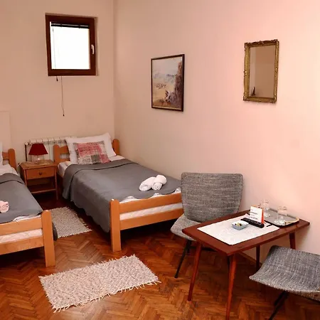 Sobe Gajic 3* Sremski Karlovci